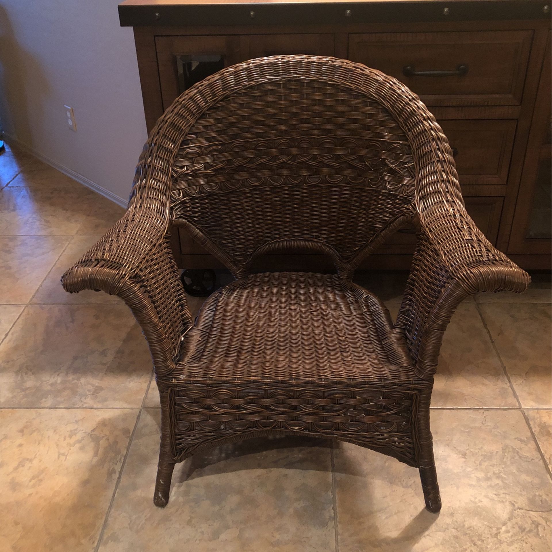 Brown Wicker Chair for Sale in Glendale, AZ OfferUp