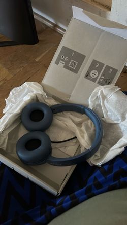 Sony head phones/ READ DESCRIPTION