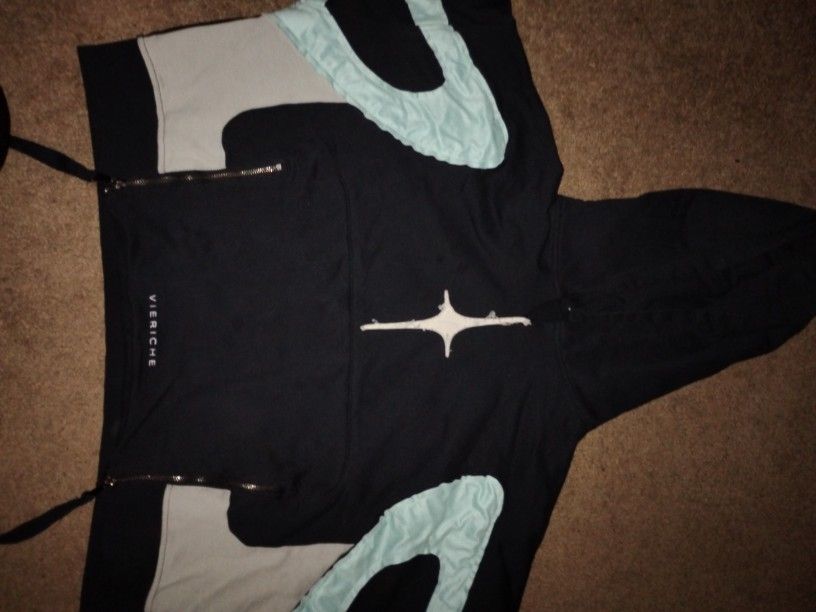 Black And White Vieriche