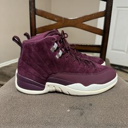 Jordan 12 Bordeaux Size 9