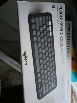 Logitech Keyboard 