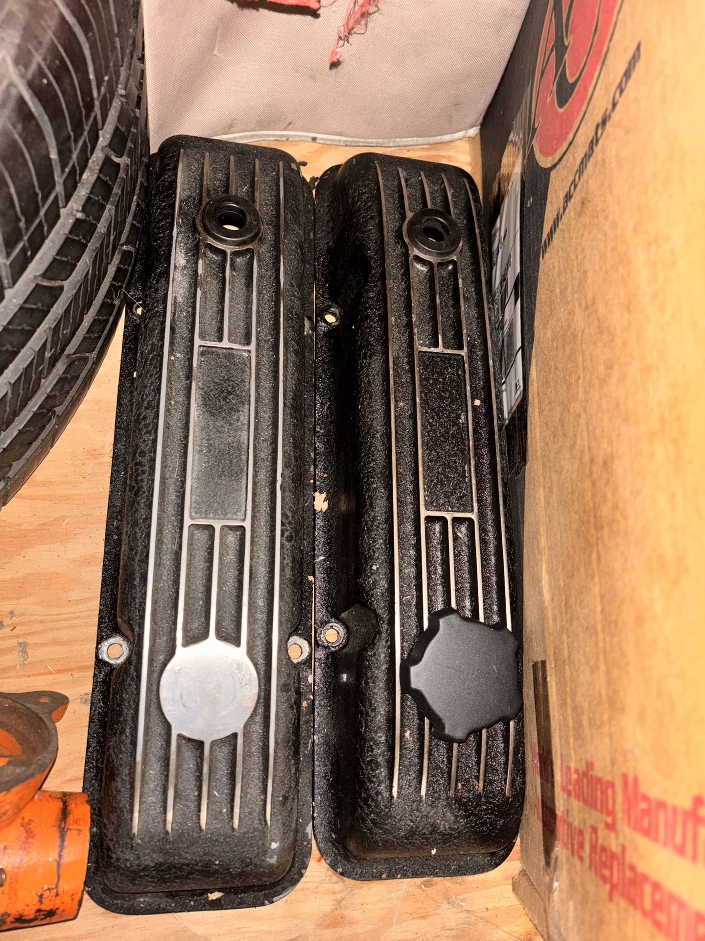 Small Block Chevy Valve Covers