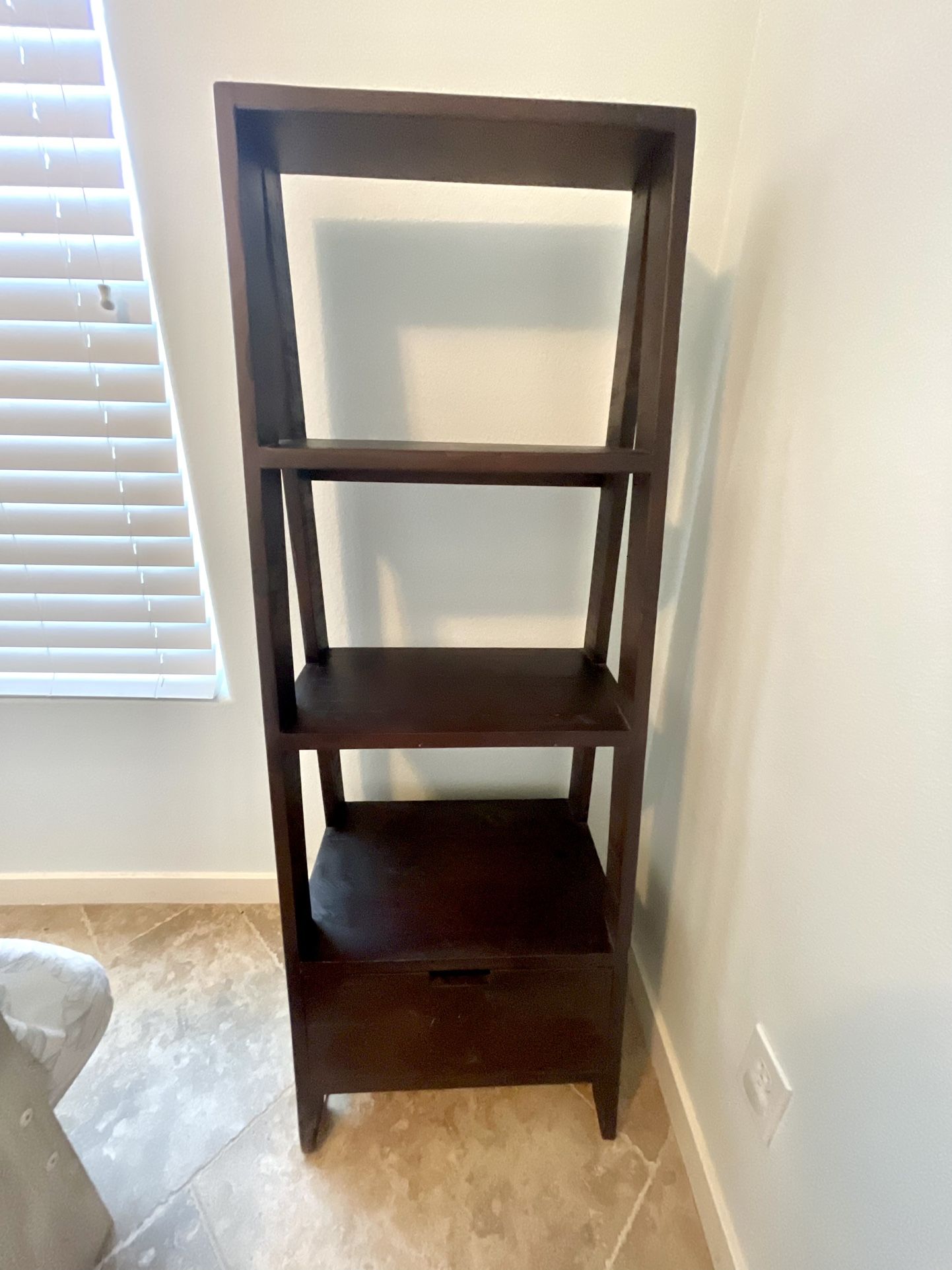 Ladder Shelf 