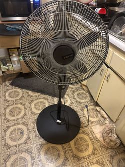 Lasko Elite 18” Fan