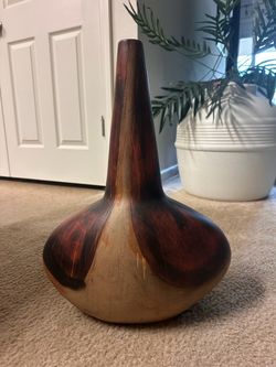 Unique Decorative Vase!