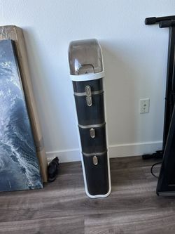 bathroom storage bin, rolls too