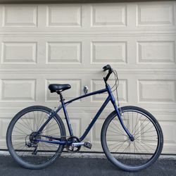 Giant Cypress Hybrid Bike – 700c – 7-Speed – Large Frame Bicycle