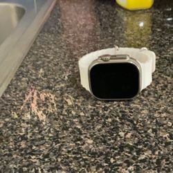 Apple Watch Ultra 2 49mm $145 Won’t Last 