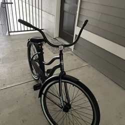 Black/ Light Green Cruiser Bicycle