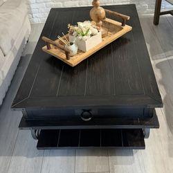 Wood coffee Table 