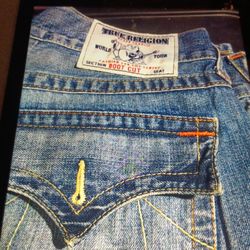 TRUE RELIGION  DENIM BOOT CUT  JEANS  W36