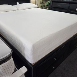 Brand New 12" Thick Medium Firm Queen Memory Foam Mattress