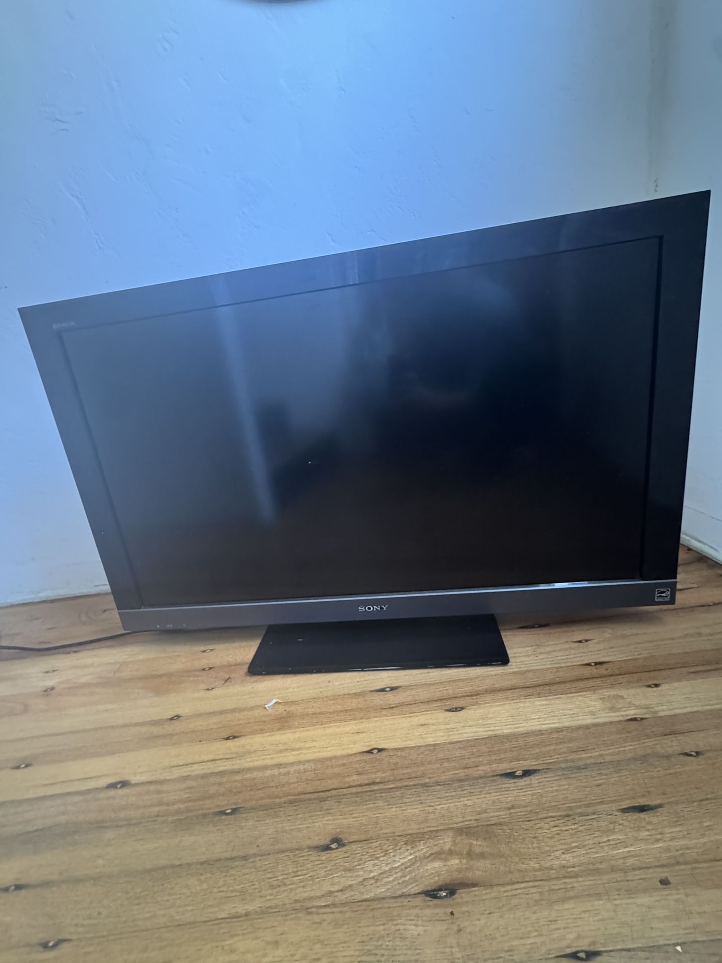 SONY BRAVIA 40” TV