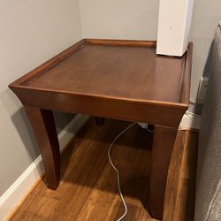 Side/End Tables & Console Table