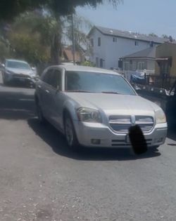 2006 Dodge magnum