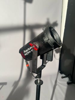 Aputure storm 60D