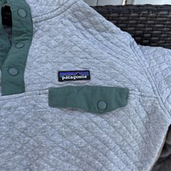 Grey Patagonia Sweater