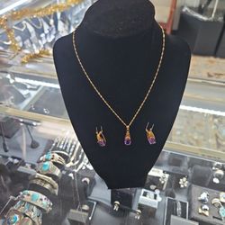 14k Gold Set Errings And Pendant Set With Amatist Stones Nice Xmas Present