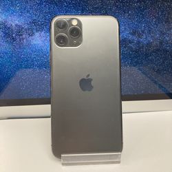 Factory Unlocked Iphone 11 pro 256 gb comes with store warranty 