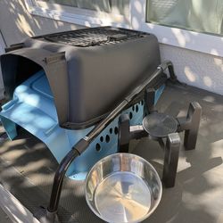 Carry-on Cage And Water Bowl With Adjustable Stand
