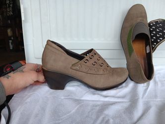 Women's Size 9