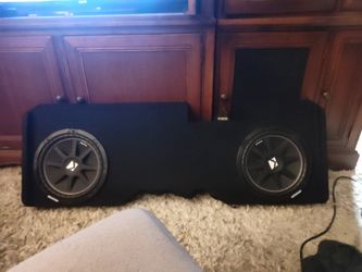 A Pair Of 10" Kicker Comp Speakers W/Box