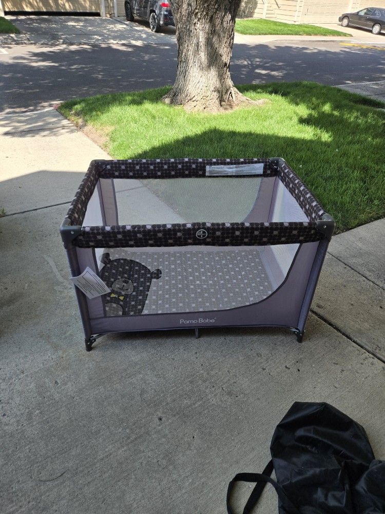 Pack-n-Play, Like New