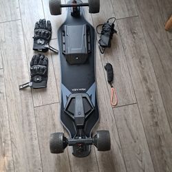 Electric Longboard (Veymax Roadster X4S) . Up to 30MPH . 18-20MILES RANGE