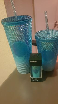 Starbucks Frozen Blue Ombre Studded Tumbler Set - Venti, Grande, Keychain
