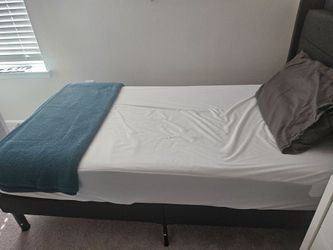 Twin size bed and mattress