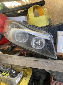 Bmw E90 Head Lights Pair