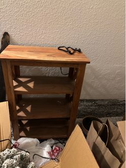 Great Hobo Chic Style Shelving with Charger