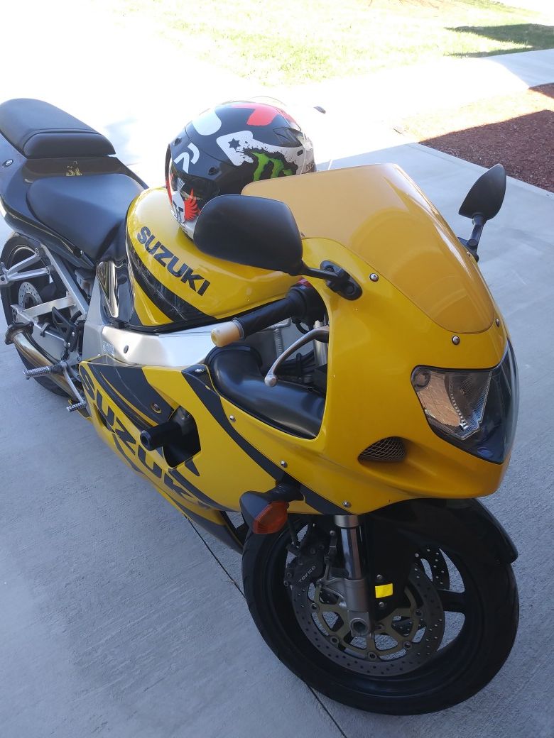 2002 GSXR 750 Suzuki