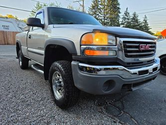 2004 GMC Sierra 2500HD