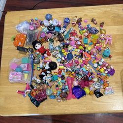 4.5 Pounds Of Little Dolls & Accessories Shopkins and Misc 
