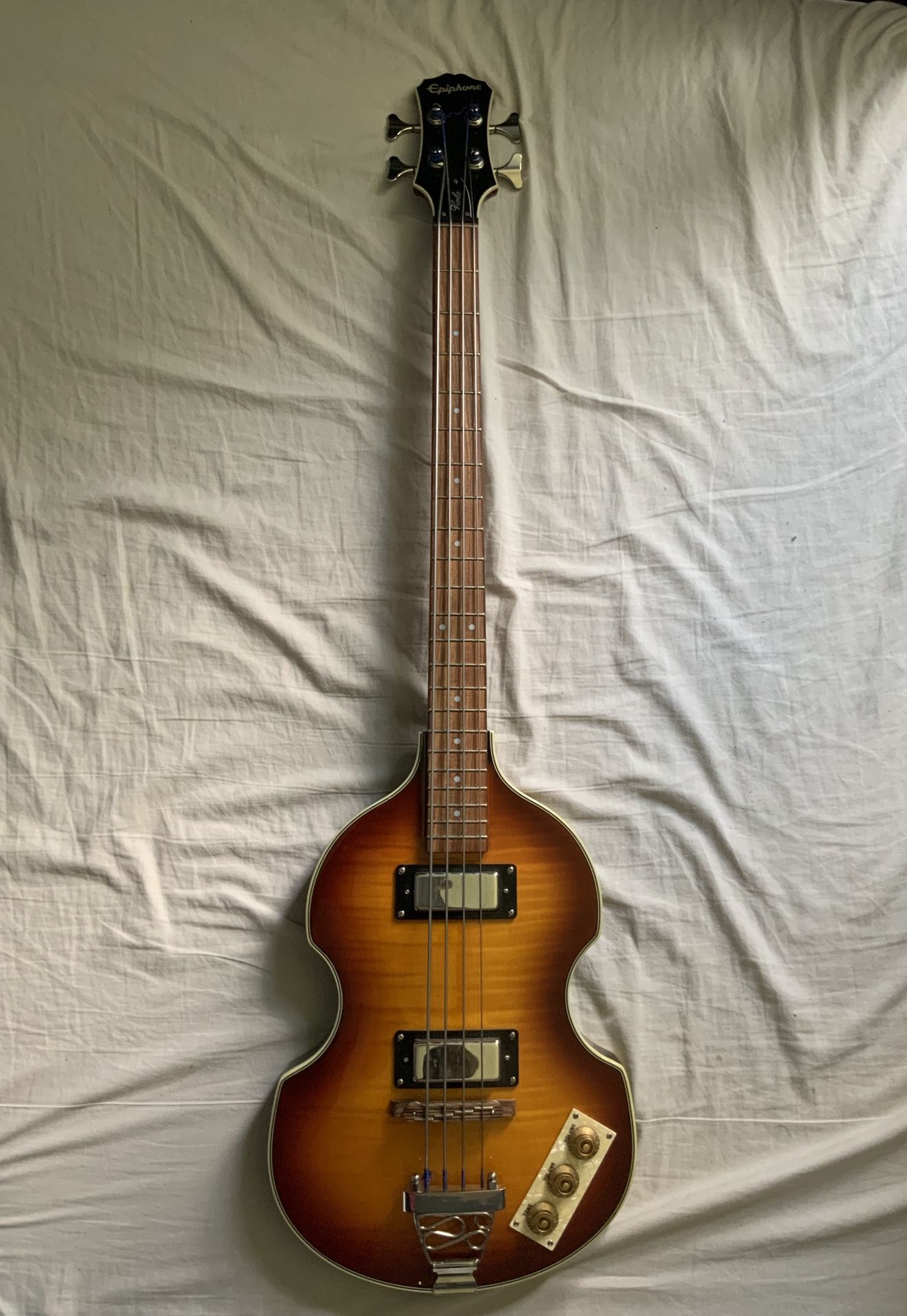 Epiphone Viola Bass