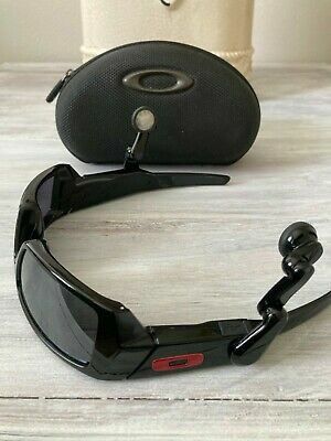Oakley Thump 1gb Sunglasses/earbuds