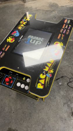 Pac-Man Arcade1up