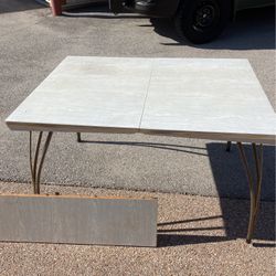 Retro Kitchen Table And Leaf