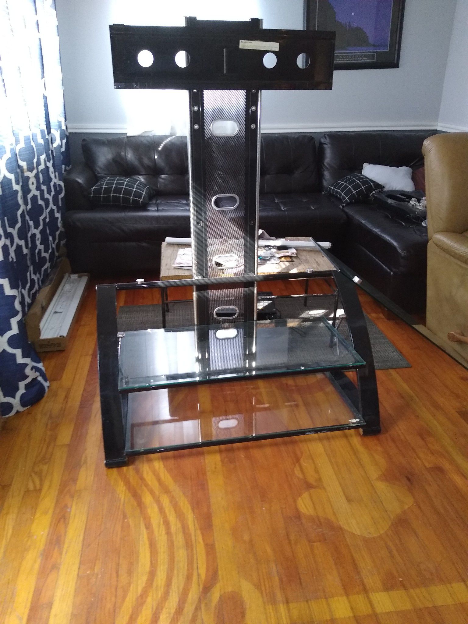 Glass TV mount/entertainment center