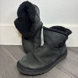 UGG Australia Mini Bailey Button Sheepskin Boots Women 8 Black Ankle Cozy 3352