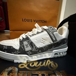 Louis Vuitton Trainer sneaker Size 8.5