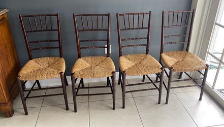 Vintage Rush Seat Wood Chiavari Chairs (4)