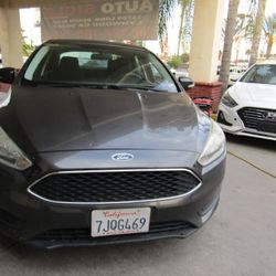 2015 Ford Focus SE Sedan