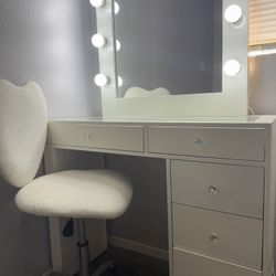 Makeup Vanity 