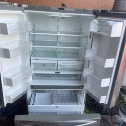 Refrigerador Muy Bueno $220