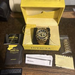 Invicta Speedway Chronograph Men's Watch 25484 50mm Box, Papers, 5 Extra Links