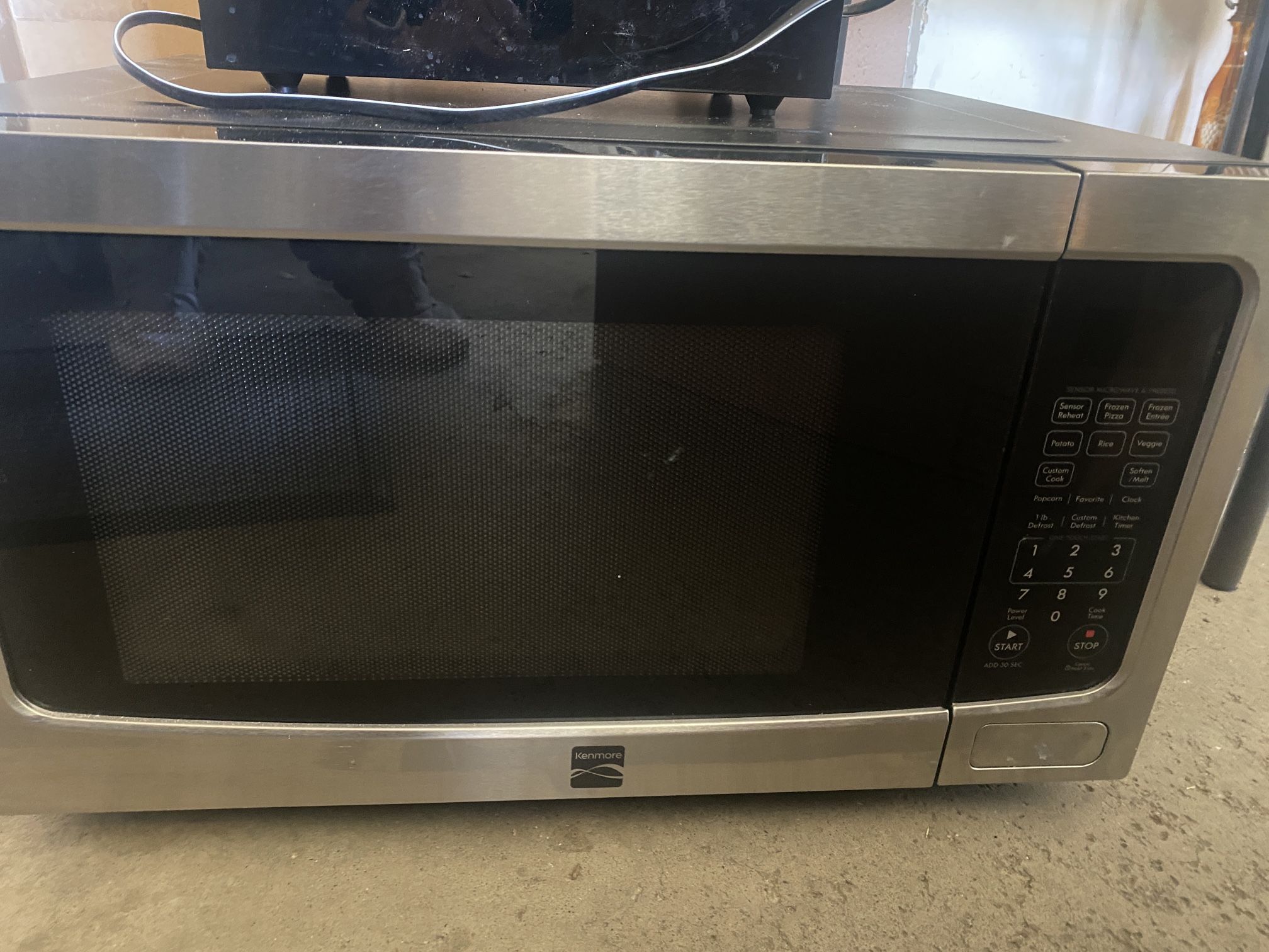 Kenmore Microwave