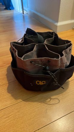 CLC 18 Pocket Screw Bag