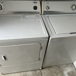 Amana Washer And Whirlpool Electric Dryer